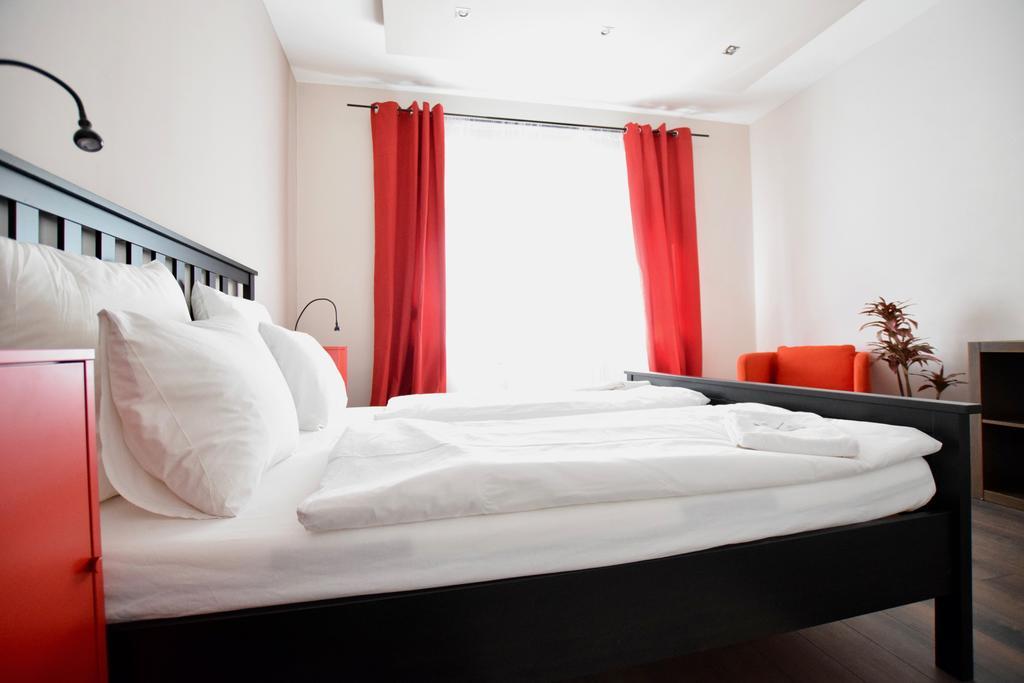בודפשט Standard Apartment By Hi5 - Close To Buda Castle מראה חיצוני תמונה